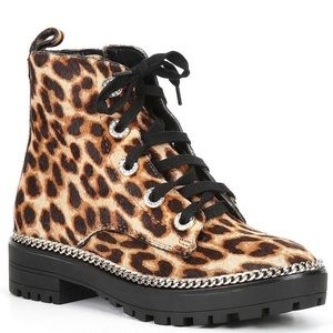 NEW Gianni Bini Lynne Leopard print Cow Hide Lace up boots